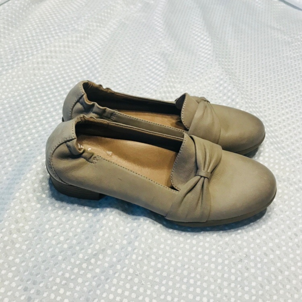 ‎Dansko